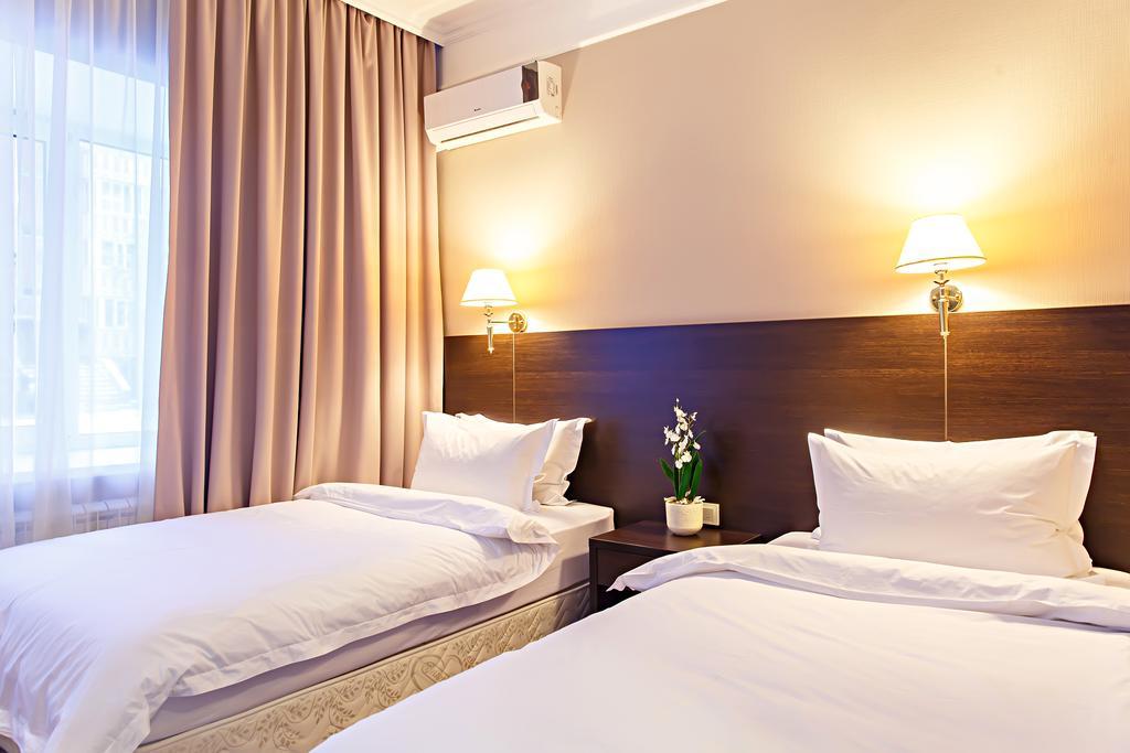 Red Village Hotel Astana Dış mekan fotoğraf