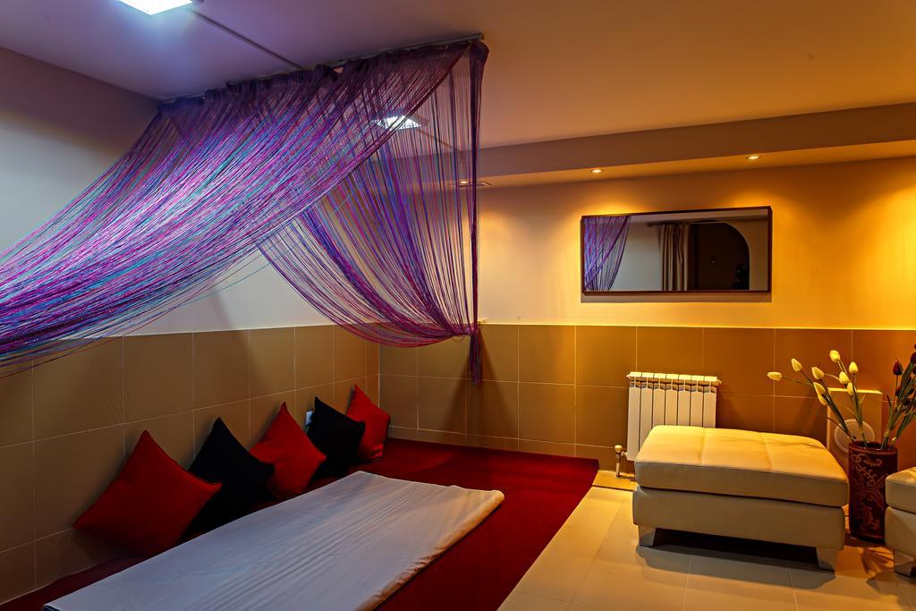 Red Village Hotel Astana Dış mekan fotoğraf