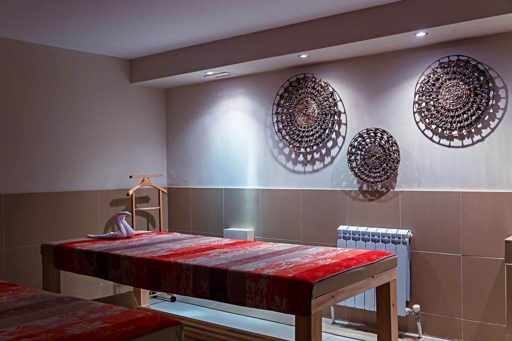 Red Village Hotel Astana Dış mekan fotoğraf